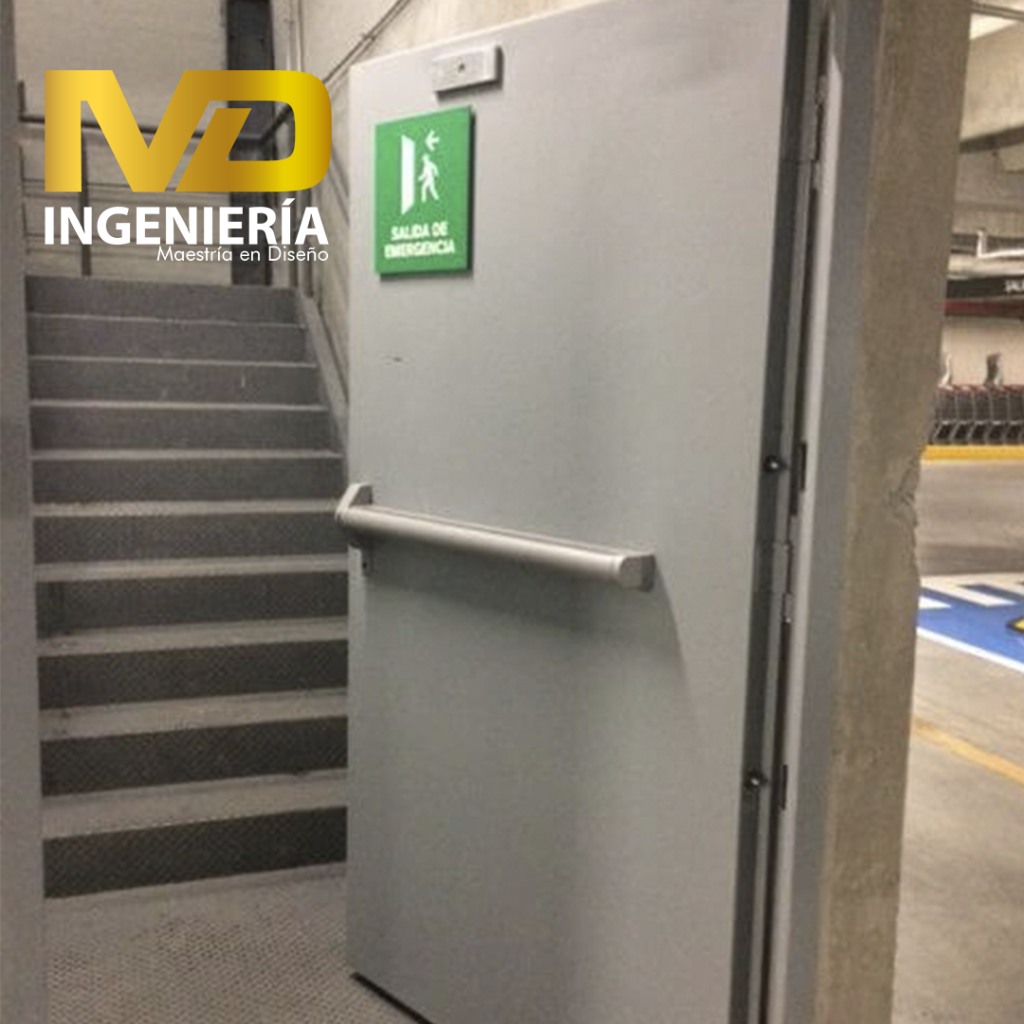 puerta salida de emergencia